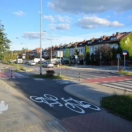 Wczasowa 5 - Dwa 45m2 Z Tarasem 12m2 Lägenhet Warszawa